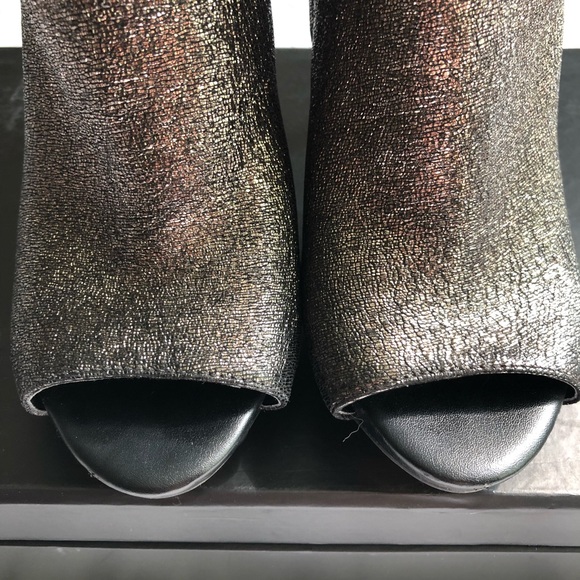 GUESS Adara Metallic Booties - Picture 4 of 7